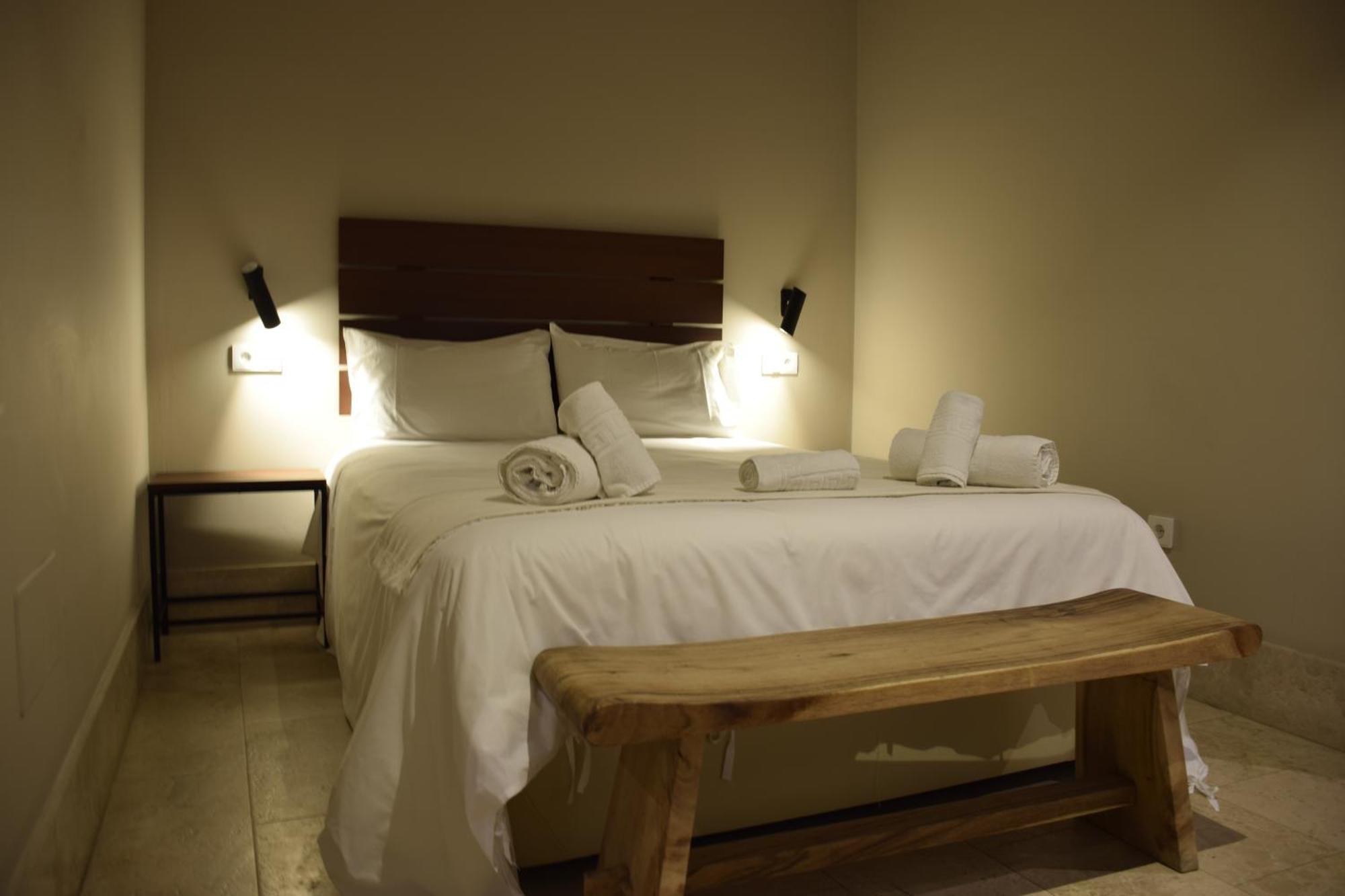 Chacon Apartments & Suites 埃斯特波纳 外观 照片