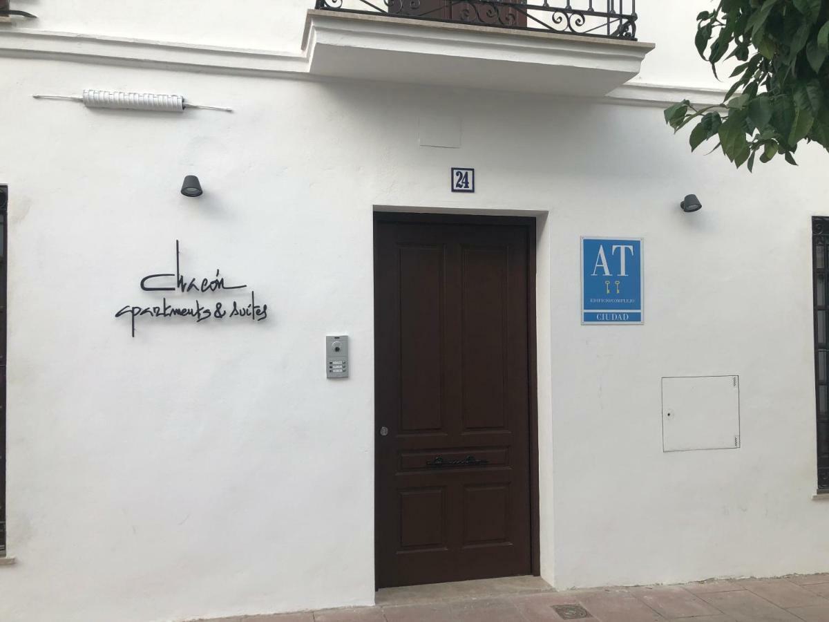 Chacon Apartments & Suites 埃斯特波纳 外观 照片